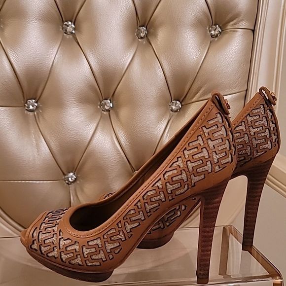 Tory Burch Brown Leather Regan Peep Toe Heels - Picture 5 of 16